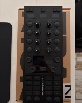 Traktor X1 MK3