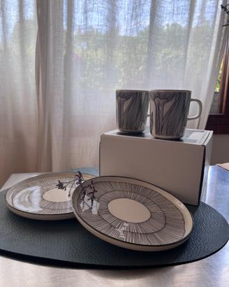 Set Breakfast for Two, Marimekko Kukat Puhkeavat