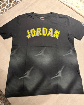T-shirt ragazzo Jordan nera