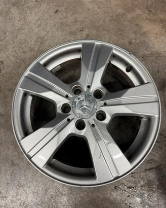 Cerchio originale Mercedes-benz da 16 pollici
