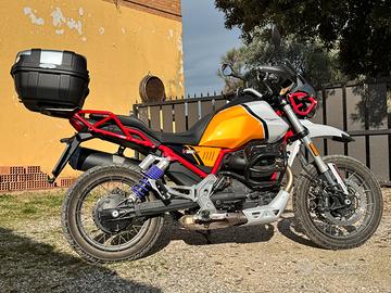 Moto Guzzi V85 TT - 2022