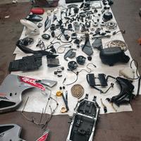 ricambi Aprilia RSV 1000 e tuono 1000