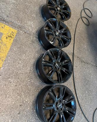 LAND ROVER 4 cerchi GLOSS BLACK