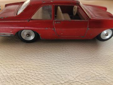 modellino solido lancia flaminia 