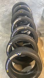Slick per auto di varie misure