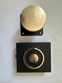 ELETTROMAGNETE CON CONTROPIASTRA OPERA