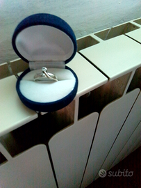 Anello in argento 825 con zircone bianco