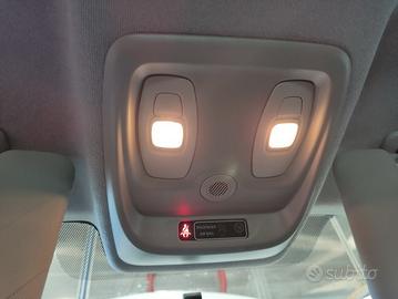 Plafoniera anteriore RENAULT CLIO del 2018