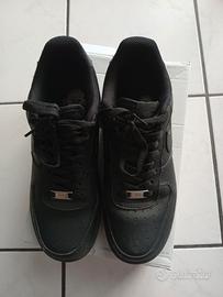 Nike air force 1 07 nere 42,5