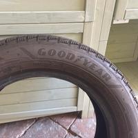 4 Pneumatici invernali Good Year