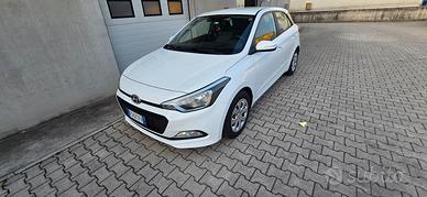 Hyundai I20 1.2 comfort 