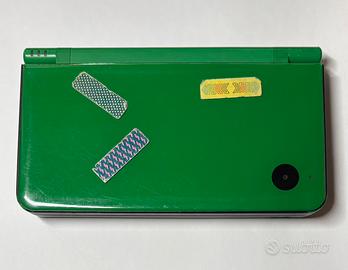 Nintendo DS XL Verde