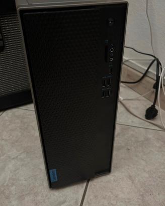 Computer lenovo 1660 ti con mouse e tastiera