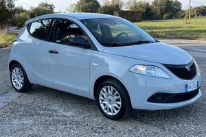 Lancia Ypsilon 1.2 69 CV 5 porte GPL Ecochic Silve