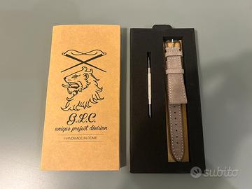 Cinturino artigianale Glc grigio scamosciato nuovo