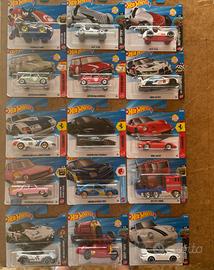 Lotto 15 hot wheels collezione 2026 iconiche
