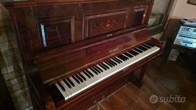 piano forte a muro