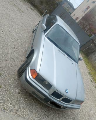 BMW e36 318 is