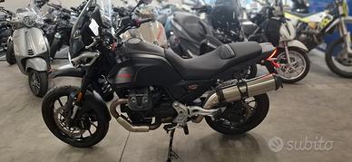 Moto Guzzi V 85 Strada