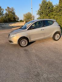 Lancia Ypsilon 0.9 Twinair Metano