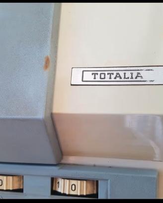 Calcolatrice elettrica 220 V. Lagomarsino. Totalia