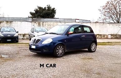 Lancia Ypsilon 1.4 Platino