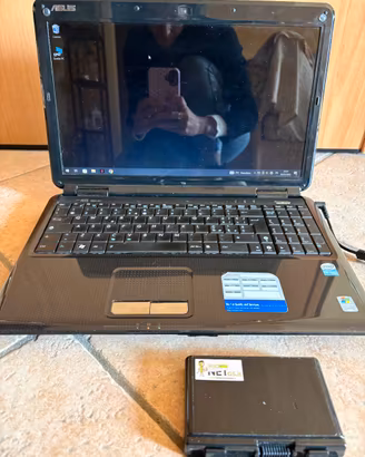 PC Notebook Asus K50IJ Windows 10-CAMBIO BATTERIA