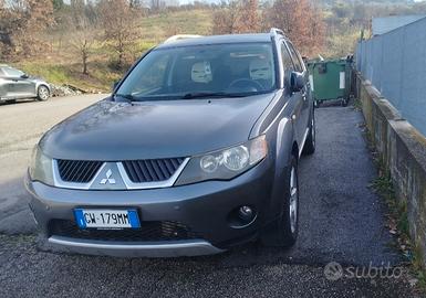 Mitsubishi Outlander 2.0 DI-D 4WD instyle 