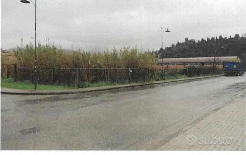 Immobile in asta di 5660 m² a Calenzano - Vista 2