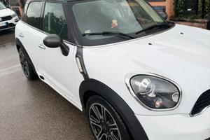 mini cooper sd countryman 2.0 143hp