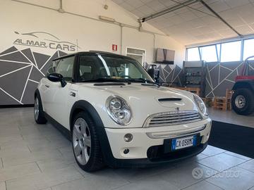Mini 1.6 16V Cooper S (R53)