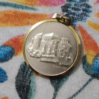 medaglia con Castello 