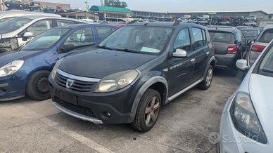 DACIA SANDERO Stepway 2008-2013 1.6 Ben-GPL 5P