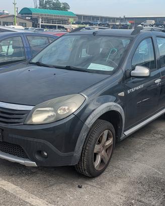 DACIA SANDERO Stepway 2008-2013 1.6 Ben-GPL 5P