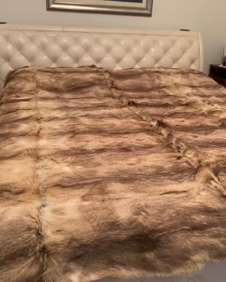 Copriletto anni 70 pelliccia volpino