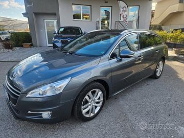 Peugeot 508 2.0 HDi 140CV SW Ciel Active