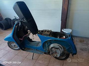 vespa cosa 200 versione 1 NO motore