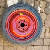 Ruotino di scorta per auto