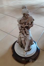 "Statua Maternità"  Giardini di Marzo 34 cm").