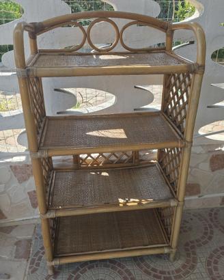 Etagère in bambù e rattan intrecciato