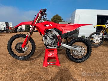 Honda CRF 450 2024 - 72 ore