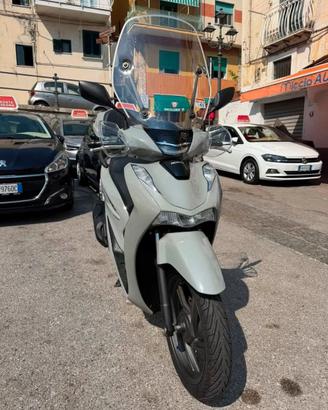 HONDA SH 150 AGOSTO 2025