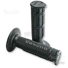 Manopole domino cross universali mono colore