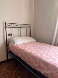 Letto singolo con materasso e rete ortopedica