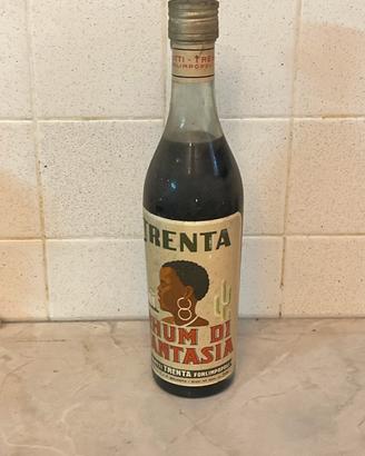 Bottiglia vintage rhum di Fantasia rara