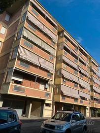 4 vani zona gorarella con posto auto