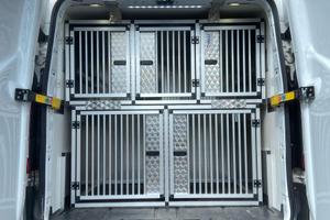 Ford Transit Custom trasporto cani
