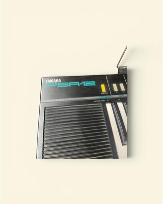 Tastiera yamaha psr12 portatone