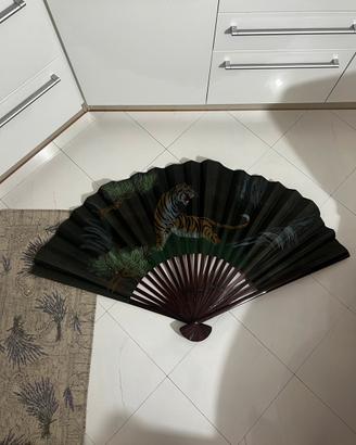Ventaglio decorativo gigante – 90 × 150 cm