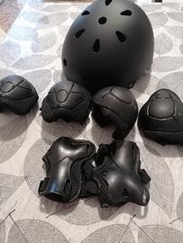 casco e protezioni bambino per il tempo libero,